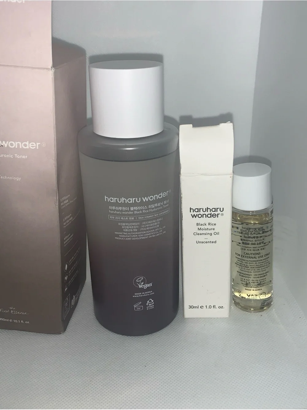 haruharu wonder Black Rice Hyaluronic Toner & Cleansing Oil NIB